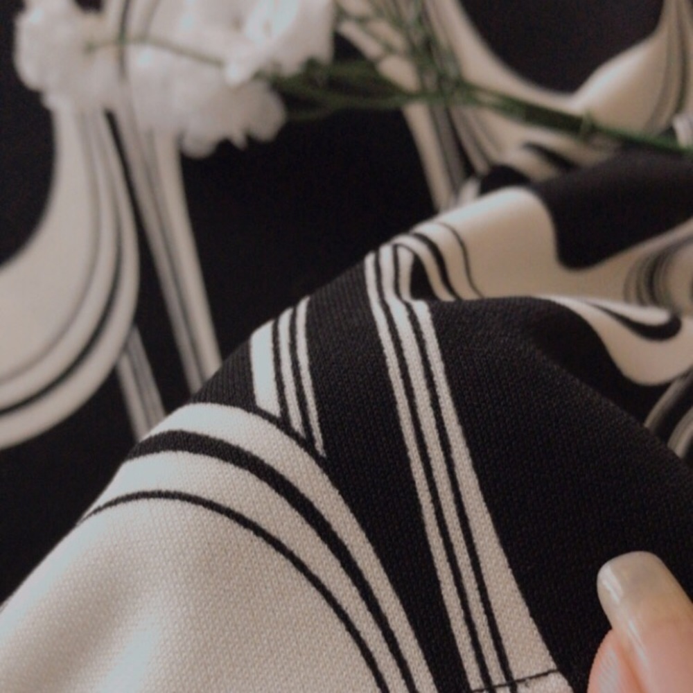 Pattern skirt - Picture 2 of 5